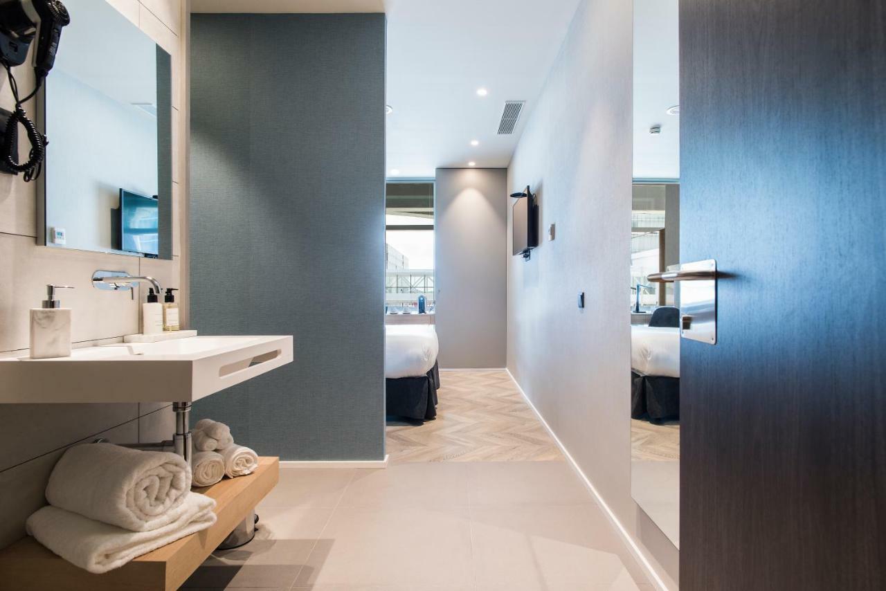 Hotel Sleep&Fly à El Prat de Llobregat Extérieur photo